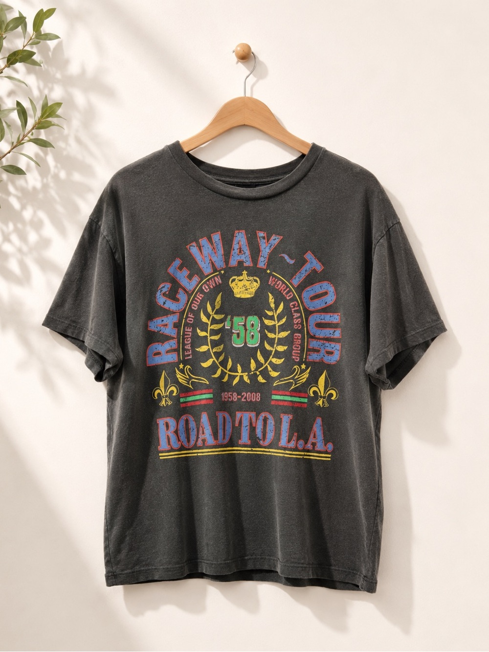 Vintage-Style "Raceway Tour" Relaxed Graphic Tee | Urban Outfitters | Small